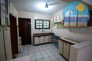 Casa á venda no bairro Tres Marias em Peruíbe