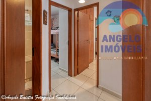 Apartamento lado praia á venda no bairro Samburá em Peruíbe