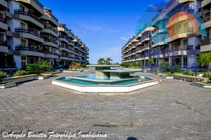Apartamento lado praia á venda no bairro Samburá em Peruíbe
