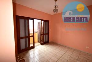 Apartamento á venda no bairro Jangada em Peruíbe, á 600 metros da praia