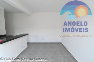 Casa com 2 dormitórios á venda no bairro Ribamar em Peruíbe