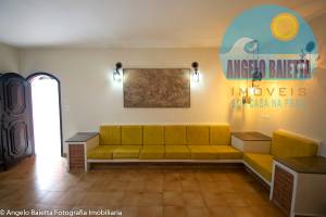 Casa lado praia para venda no bairro Arpoador em Peruibe