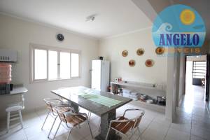 Casa terrea, 3 dormitórios, Stella Maris, á 200 metros da praia