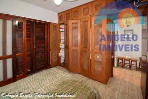 Apartamento á venda no bairro Barra de Jangada em Peruíbe
