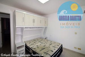 Sobrado á venda no condomínio Villaggio Terrazza em Peruíbe, frente ao mar