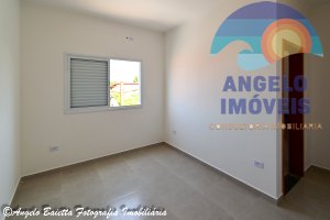 Apartamento á venda no bairro Belmira Novaes em Peruíbe