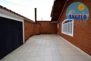 Casa para venda no bairro Tres Marias em Peruibe, entre 400 e 800 metros da praia