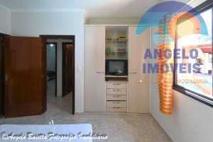 Casa lado praia á venda no bairro Ribamar em Peruíbe