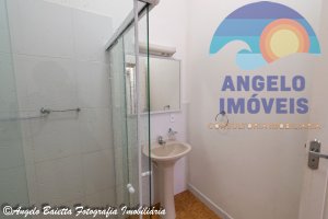 Casa lado praia com 4 dormitórios, 2 lotes, no bairro Florida em Peruíbe