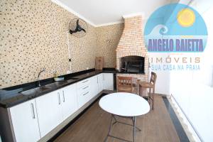 Linda propriedade á venda no bairro Jardim Marcia em Peruíbe