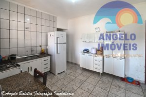Casa á venda no bairro Imperador em Peruíbe