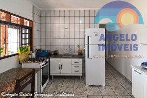 Casa á venda no bairro Imperador em Peruíbe