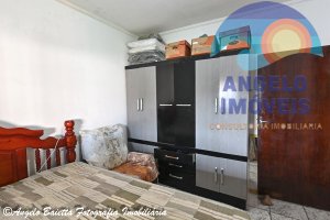 Casa á venda no bairro Imperador em Peruíbe