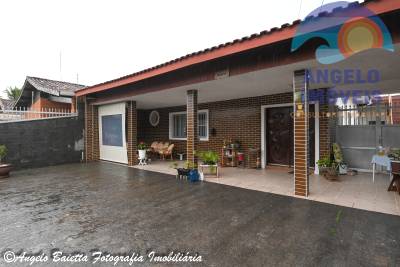 Casa em Peruíbe para venda