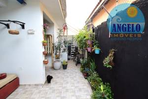 Casa para venda no bairro Jardim Peruibe em Peruibe, acima de 1200 metros da praia
