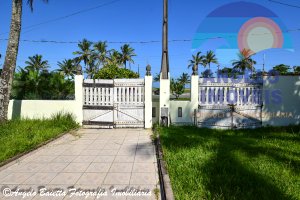 Casa frente mar á venda no bairro Centro em Peruíbe