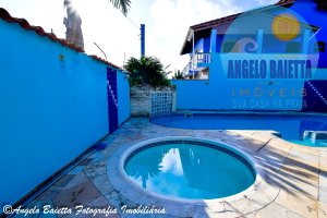 Casa para venda ou temporada no bairro Tres Marias em Peruíbe, até 200 metros da praia