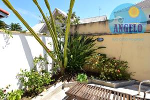 Casa para venda no condominio Bougainvillée I em Peruibe á 200 metros da praia