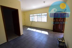 Casa para locação no bairro Jardim Peruibe em Peruibe, acima de 1200 metros da praia