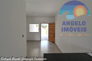 Casa pá venda no bairro Ribamar em Peruíbe
