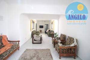Casa terrea, 3 dormitórios, Cidade Nova Peruíbe, entre 400 e 800 metros da praia