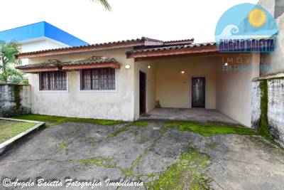 Casa em Peruíbe para venda