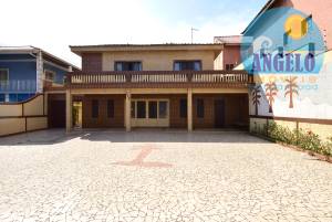 Sobrado para temporada no bairro Stella Maris em Peruíbe