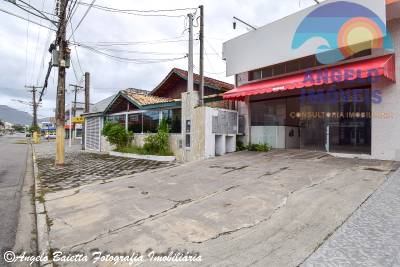 Salão em Peruíbe para venda