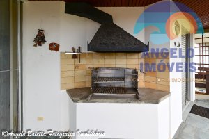Apartamento á venda no bairro Samburá em Peruíbe