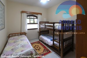 Casa á venda no bairro Stella Maris em Peruíbe