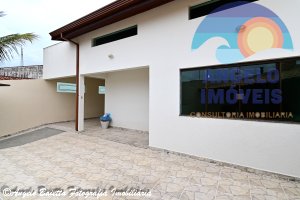Casa para locação no bairro Jardim Marcia em Peruíbe