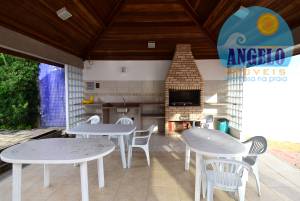 Casa para venda no bairro Oasis em Peruibe, entre 800 e 1200 metros da praia