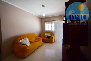 Casa para venda no bairro Tres Marias, entre 400 e 800 metros da praia