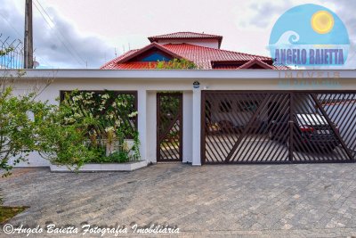 Casa em Peruíbe para venda