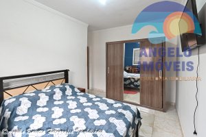 Casa á venda no bairro São João Batista em Peruíbe