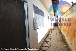 Casa para venda no bairro São José em Peruíbe