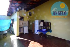 Casa em terreno de 500 m2, 3 dormitorios em Peruibe, entre 800 e 1200 metros da praia