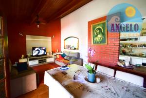 Casa em terreno de 500 m2, 3 dormitorios em Peruibe, entre 800 e 1200 metros da praia