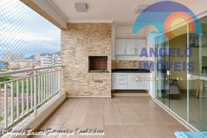 Apartamento á venda no bairro Centro em Peruíbe