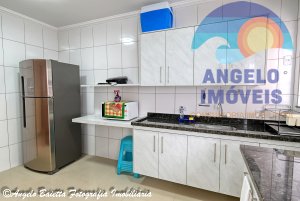 Apartamento á venda no bairro Centro em Peruíbe