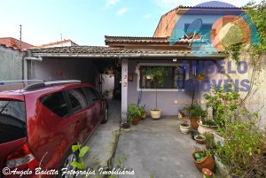 Casa á venda no bairro Park D Aville em Peruíbe