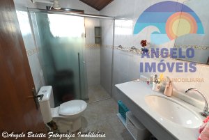 Casa á venda no bairro Park D Aville em Peruíbe