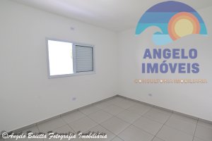 Casa lado praia com piscina á venda no bairro Jardim Beira Mar