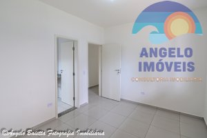 Casa lado praia com piscina á venda no bairro Jardim Beira Mar