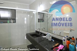 Apartamento á venda no bairro Samburá em Peruíbe