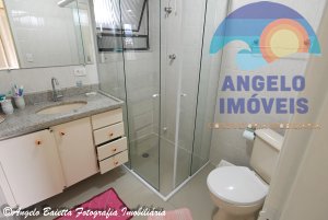 Apartamento á venda no bairro Samburá em Peruíbe
