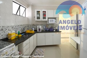 Apartamento á venda no bairro Samburá em Peruíbe