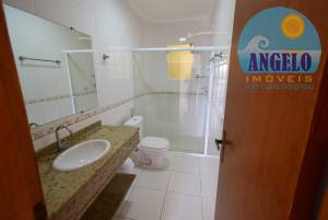 Apartamento para locação no bairro Centro em Peruíbe, entre 400 e 800 metros da praia