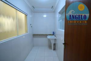 Apartamento para locação no bairro Centro em Peruíbe, entre 400 e 800 metros da praia