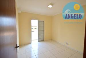 Apartamento para locação no bairro Centro em Peruíbe, entre 400 e 800 metros da praia